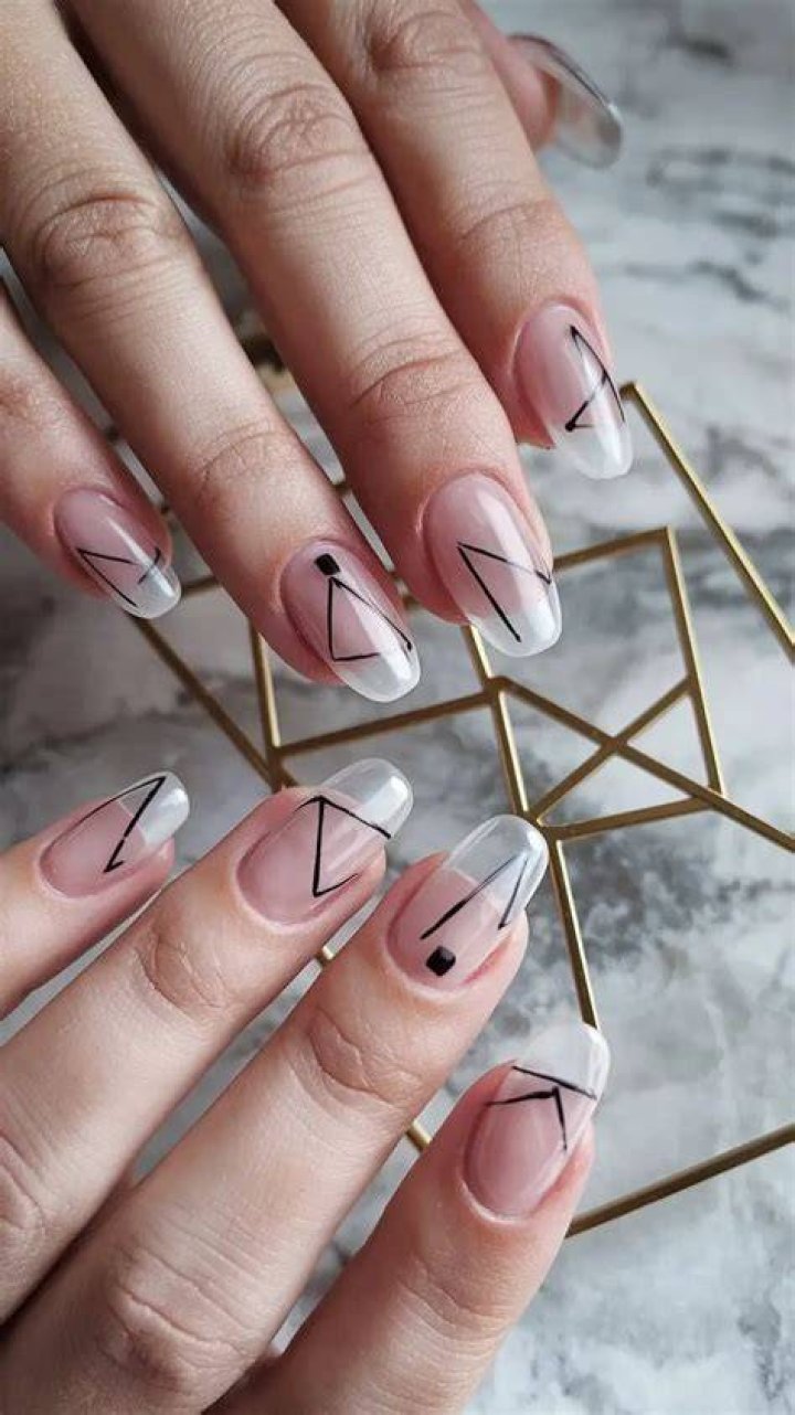 Negative Space Geometric Minimalist Nails 2026